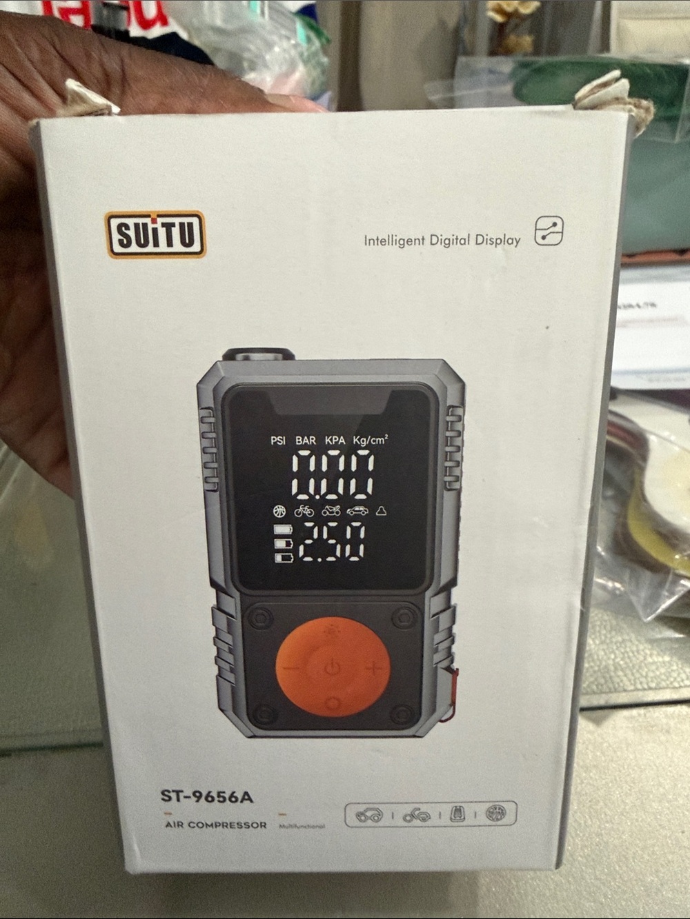 SUITU ST-9656A Portable Air Compressor - Black with Orange Accent